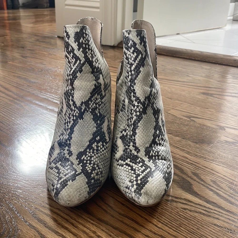 Steve Madden Rookie Booties - Picture 2 of 4
